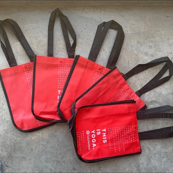 lululemon athletica Handbags - Bundle of 5 Lululemon small red totes